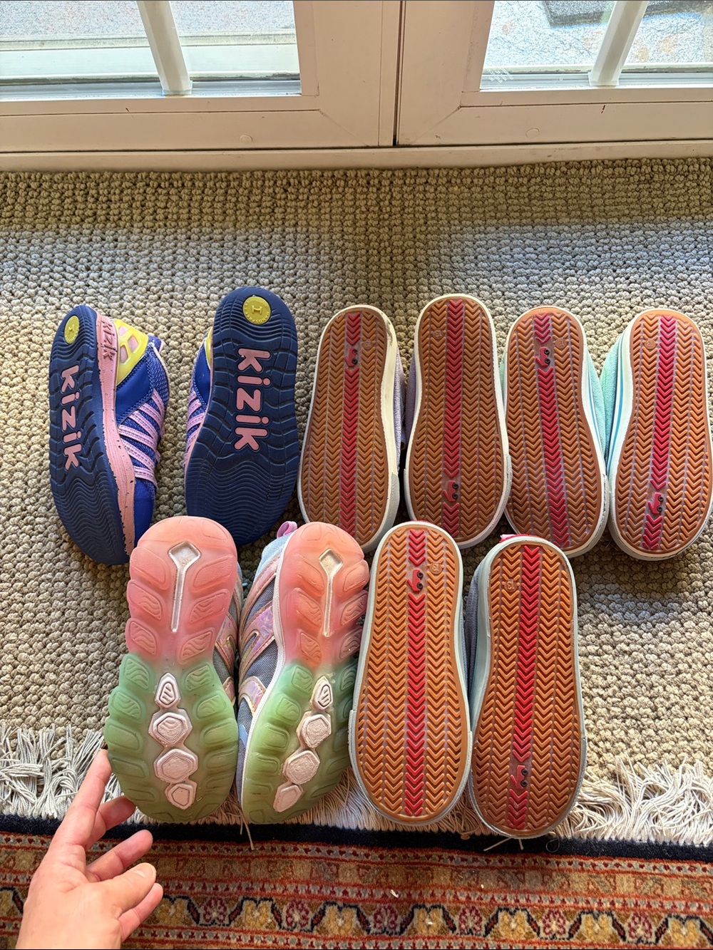 5 SHOE BUNDLE! See Kai Run, Sketchers & Kizik school shoes - JUST CLEANED! 🧼 - Picture 8 of 8